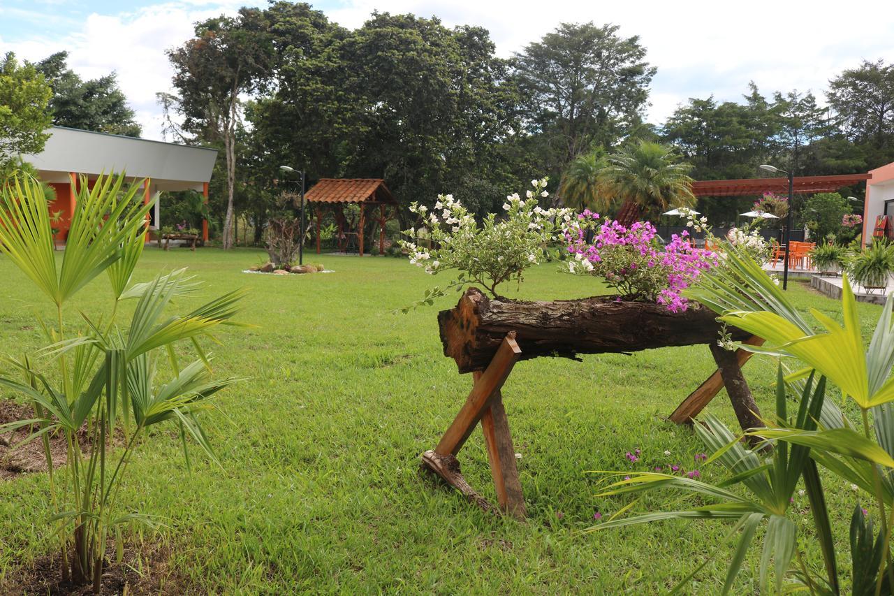 Hotel Yalconia San Agustin  Luaran gambar